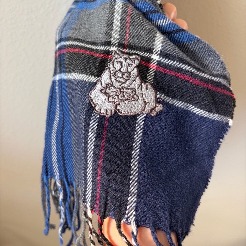 Macy's Soft Cashmere-like Winter Fall Navy, Gray Blue Plaid Men's Fringe Scarf - Picture 5 of 6